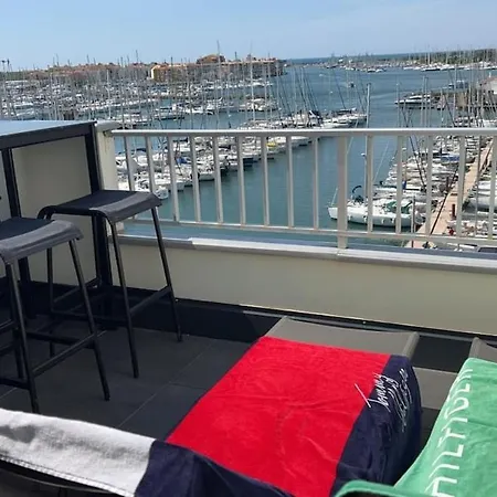 Front Marina 阿格德