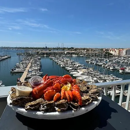 Apartment Front Marina Agde